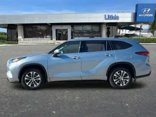 Toyota Highlander 2020 AWD XLE 4dr SUV