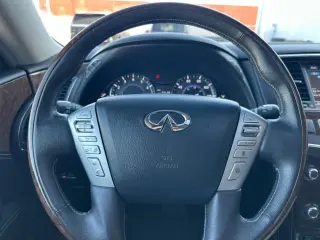 INFINITI QX80 2016 AWD 4dr SUV