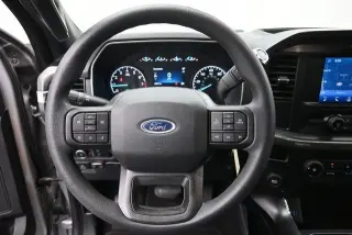 Ford F-150 2023 4x2 XL 4dr SuperCrew 5.5 ft. SB