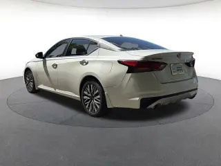 Nissan Altima 2024 2.5 SV 4dr Sedan