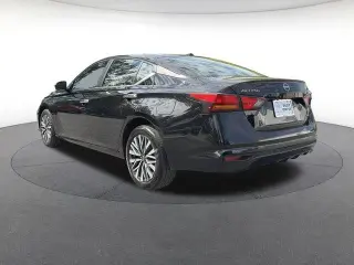 Nissan Altima 2024 AWD 2.5 SV 4dr Sedan