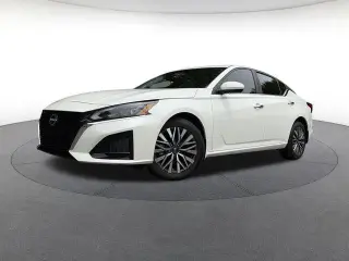 Nissan Altima 2023 AWD 2.5 SV 4dr Sedan
