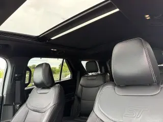 Ford Explorer 2023 AWD ST 4dr SUV