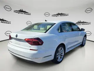 Volkswagen Passat 2018 2.0T SEL Premium 4dr Sedan