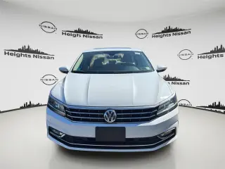Volkswagen Passat 2018 2.0T SEL Premium 4dr Sedan
