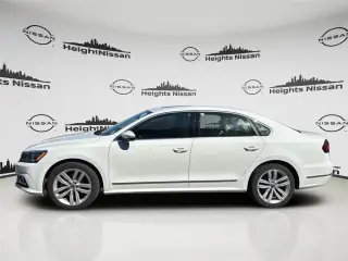 Volkswagen Passat 2018 2.0T SEL Premium 4dr Sedan