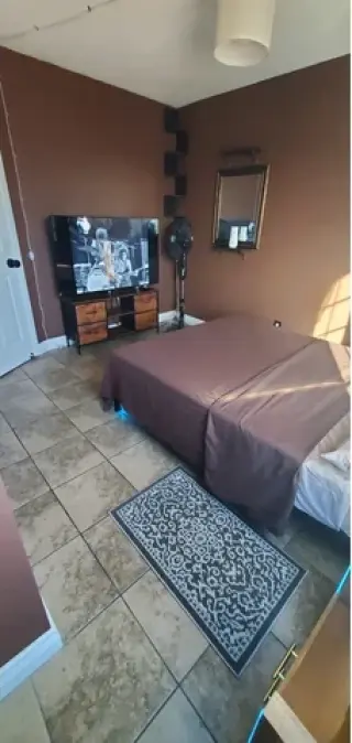 Cuarto amueblado en renta