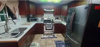 Cuarto amueblado en renta