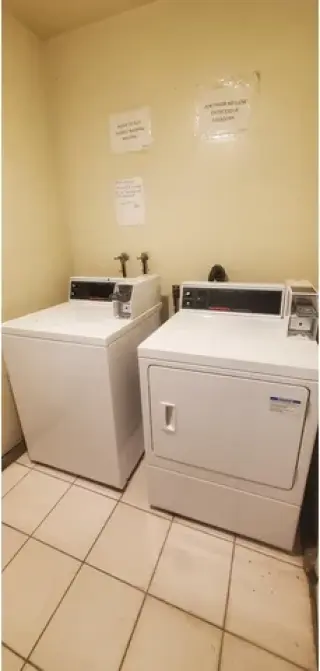 Cuarto amueblado en renta