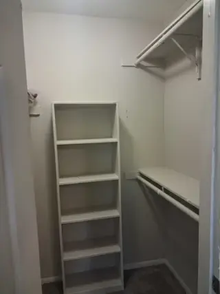 Se renta  recamara amueblada
