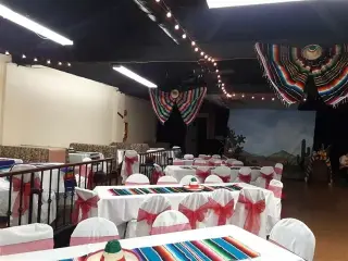 SILLAS,MESAS, CARPAS Y MAS
