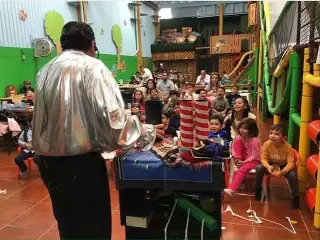 Fiesta Infantil Mago Rolando