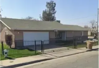 CASA REMODELADA EN RENTA