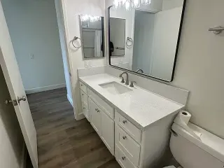 CHARMING SINGLE FAM HOME AVIL!
