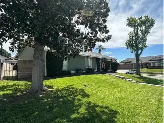CHARMING SINGLE FAM HOME AVIL!
