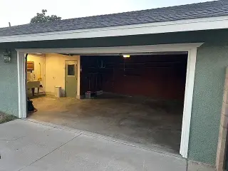 CHARMING SINGLE FAM HOME AVIL!
