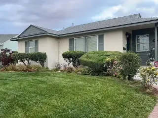 BEAUTIFUL 3BED RANCH FOR RENT!