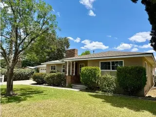 Ready to go 2 bedroom 1 bath h