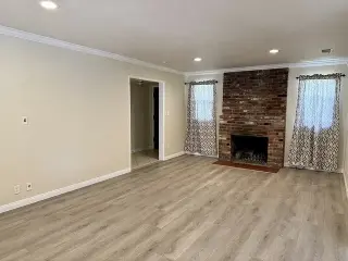 Ready to go 2 bedroom 1 bath h