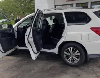 2018 Nissan Pathfinder SL