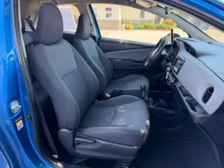 2015 Toyota Yaris 3-Door L