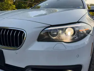 2015 BMW 5 Series 528i xDrive