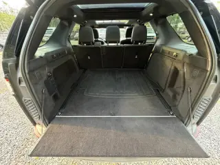 2020 Land Rover Discovery SE