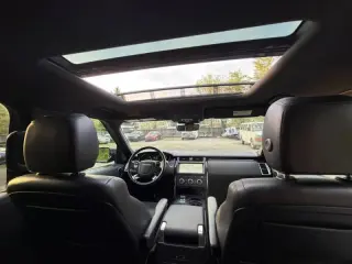 2020 Land Rover Discovery SE