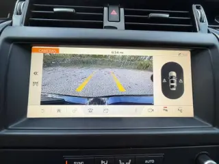 2020 Land Rover Discovery SE