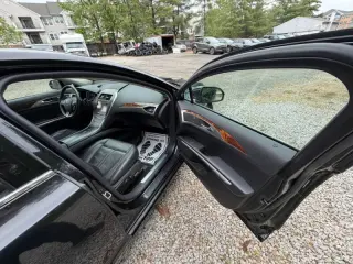 2014 Lincoln MKZ