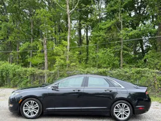 2014 Lincoln MKZ