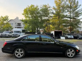 2012 Mercedes-Benz S-Class S 550 4MATIC