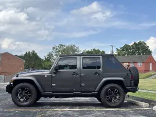 2018 Jeep Wrangler JK Unlimited Sahara