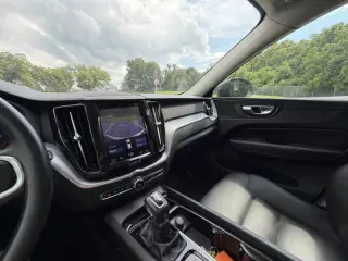 2020 Volvo XC60 T6 Momentum