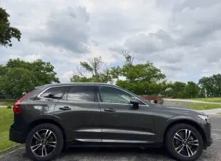 2020 Volvo XC60 T6 Momentum