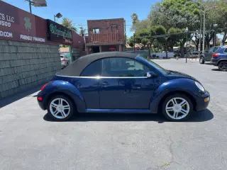 2005 Volkswagen New Beetle Convertible GLS 1.8T