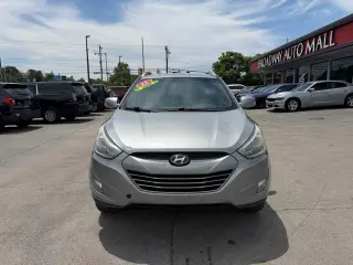 2015 Hyundai Tucson SE