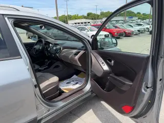 2015 Hyundai Tucson SE