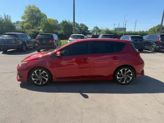 2017 Toyota Corolla iM CVT (Natl)