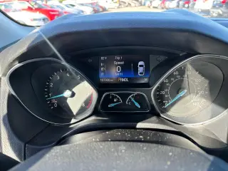 2015 Ford Focus 4dr Sdn SE