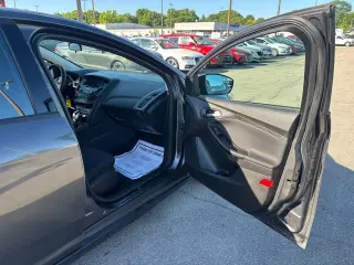 2015 Ford Focus 4dr Sdn SE