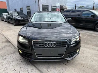 2012 Audi A4 Avant 2.0T quattro Tiptronic