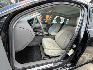 2012 Audi A4 Avant 2.0T quattro Tiptronic