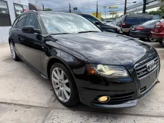 2012 Audi A4 Avant 2.0T quattro Tiptronic