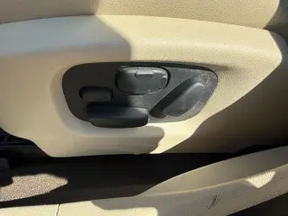 2014 Lincoln MKS