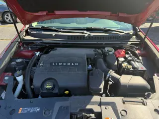2014 Lincoln MKS