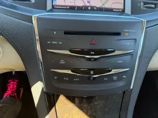 2014 Lincoln MKS