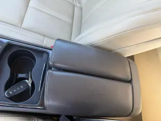 2014 Lincoln MKS