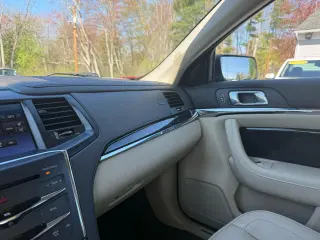 2014 Lincoln MKS