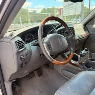 1999 Lincoln Navigator